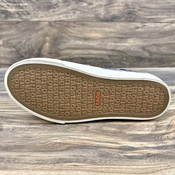 NIB Taos Rubber Soul 8M Blue Plaid Canvas Slip On Comfort Sneakers - Picture 8 of 11